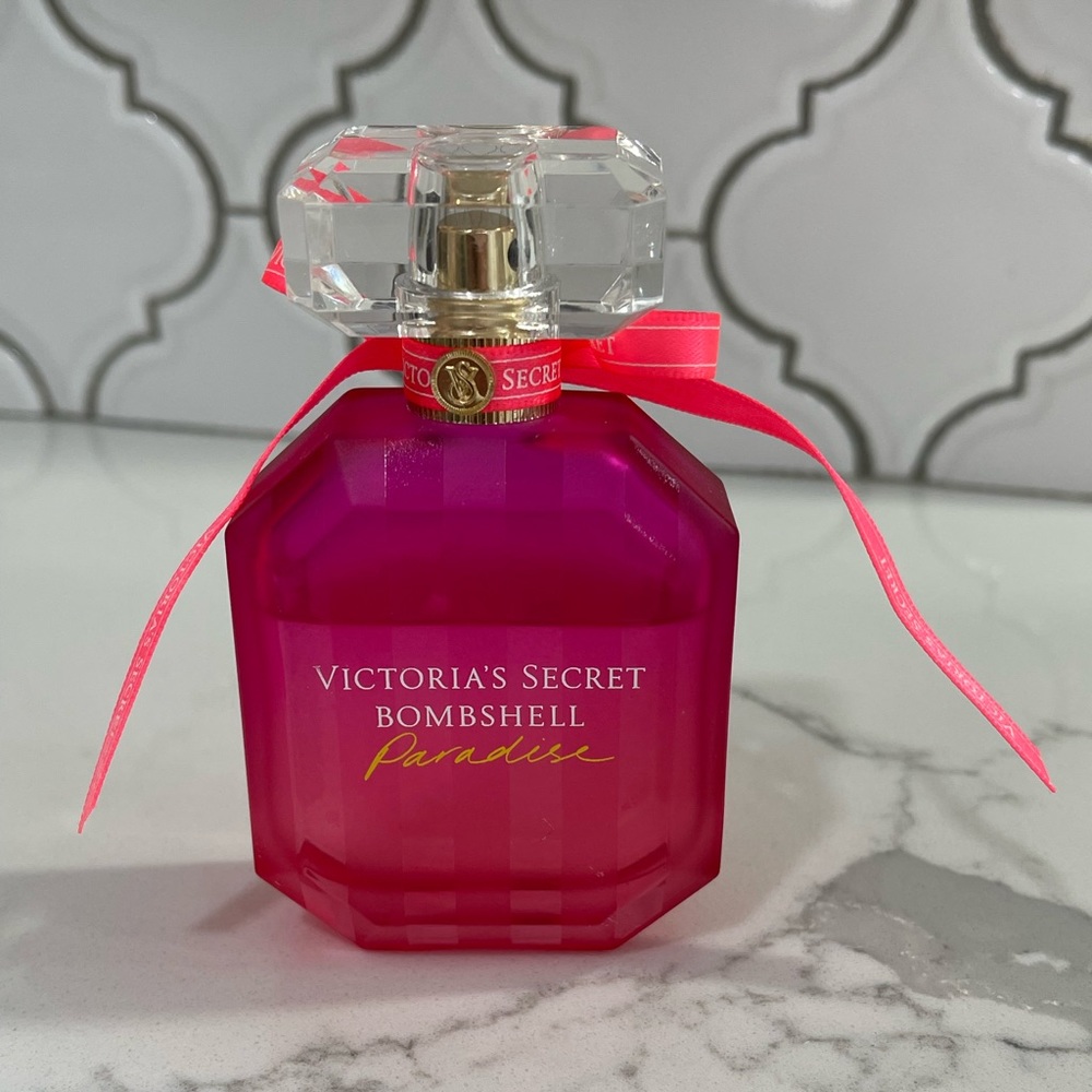 VICTORIA'S SECRET BOMBSHELL PARADISE by Victoria’s Secret, EAU DE PARFUM SPRAY
